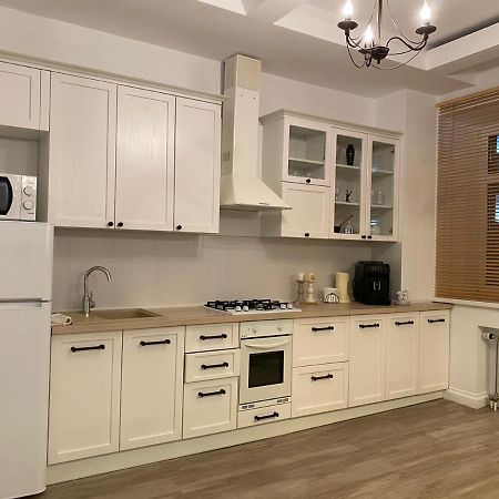 Bright Apartment Гомел Екстериор снимка