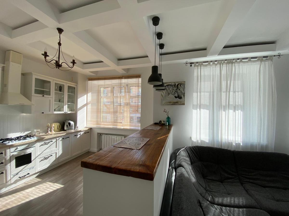 Bright Apartment Гомел Екстериор снимка