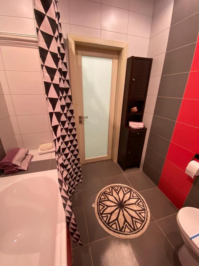 Bright Apartment Гомел Екстериор снимка
