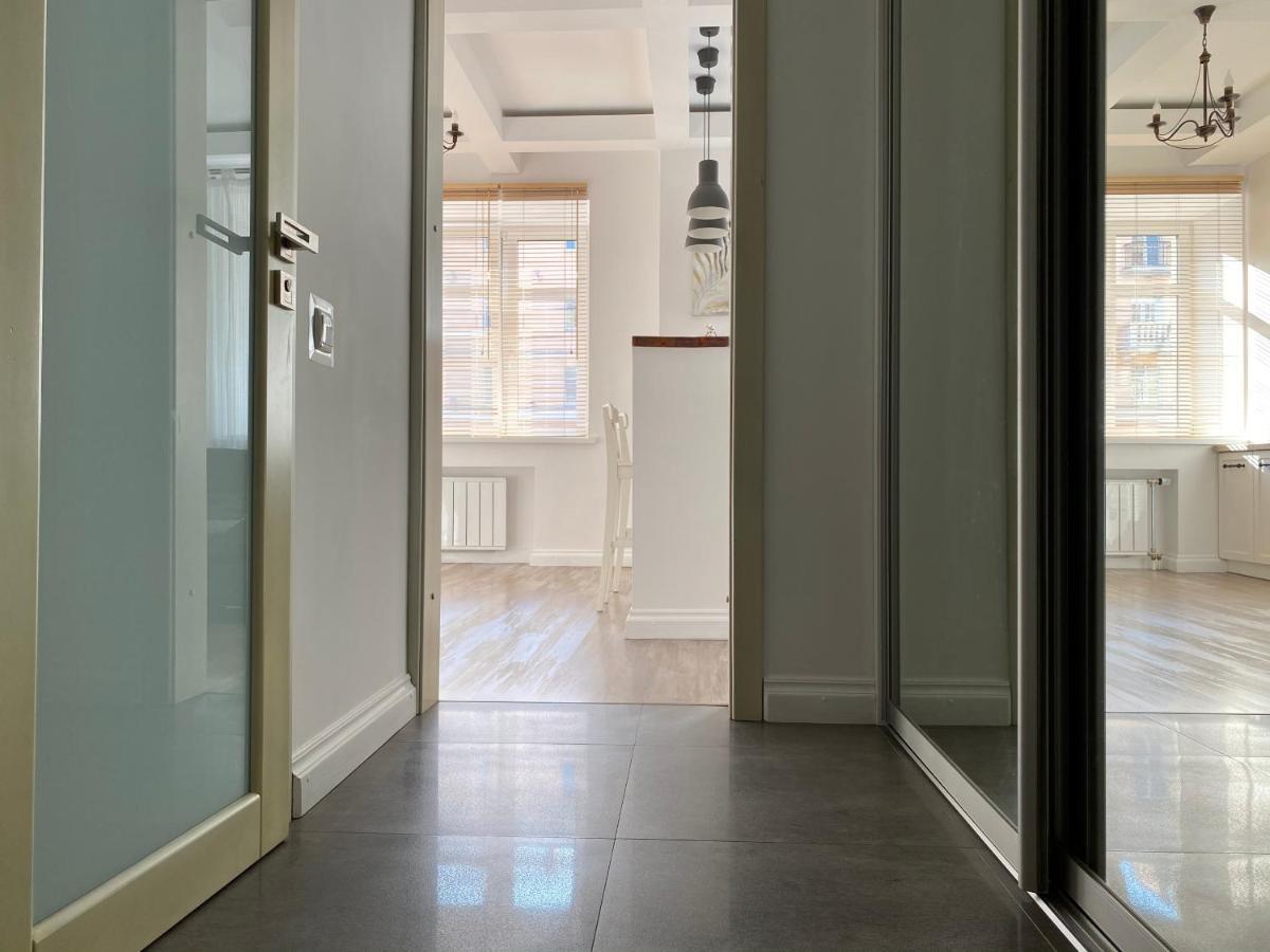 Bright Apartment Гомел Екстериор снимка